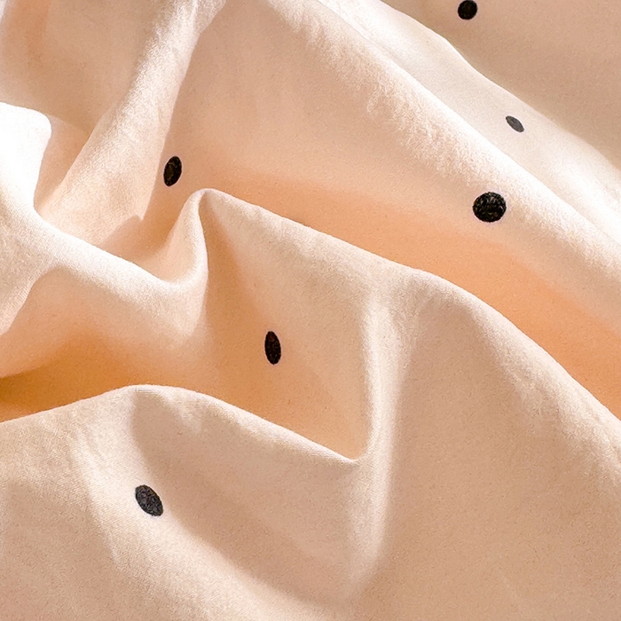 91家纺网 家纺一手货源 找家纺 漫布云家纺 2026新款春夏古法水洗棉床盖款四件套-波点系列 波点-香雪粉