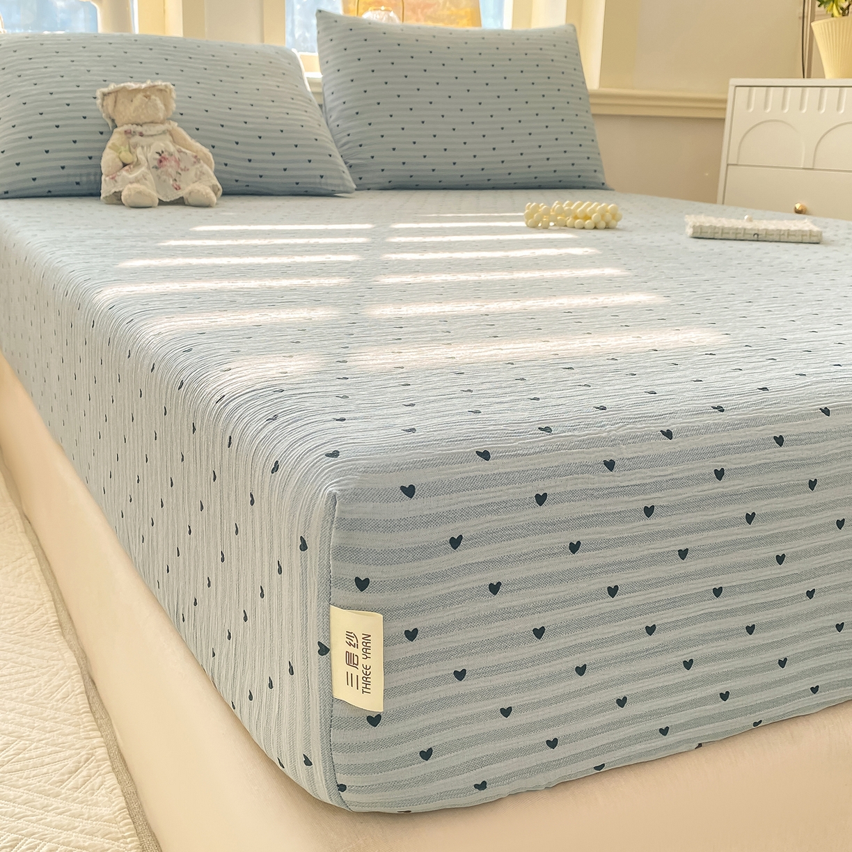 91家纺网 家纺一手货源 找家纺 眠势力 2026新款皱皱三层纱床笠三件套云朵床罩单件床垫保护套四季款 爱心雨【三层皱皱纱床笠】