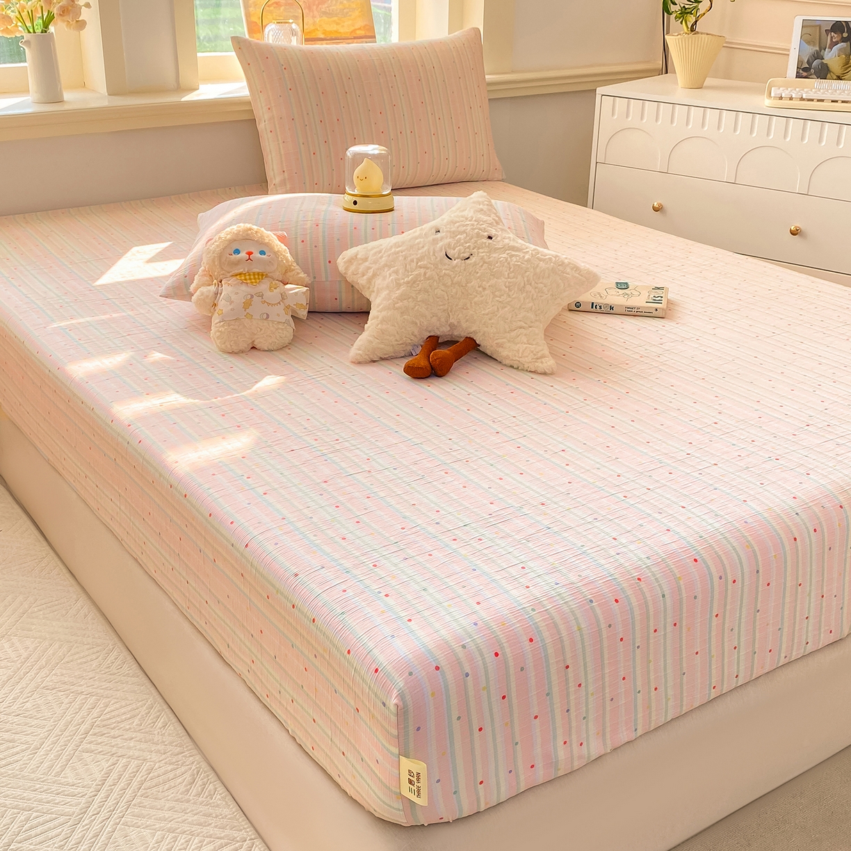 91家纺网 家纺一手货源 找家纺 眠势力 2026新款皱皱三层纱床笠三件套云朵床罩单件床垫保护套四季款 彩色天空【三层皱皱纱床笠】