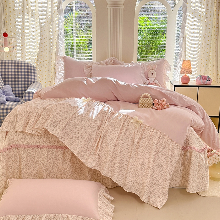 91家纺网 家纺一手货源 找家纺 漫布云家纺 2026新款春夏超柔云朵棉床盖款四件套-艾洛花园系列 艾洛花园-童话粉