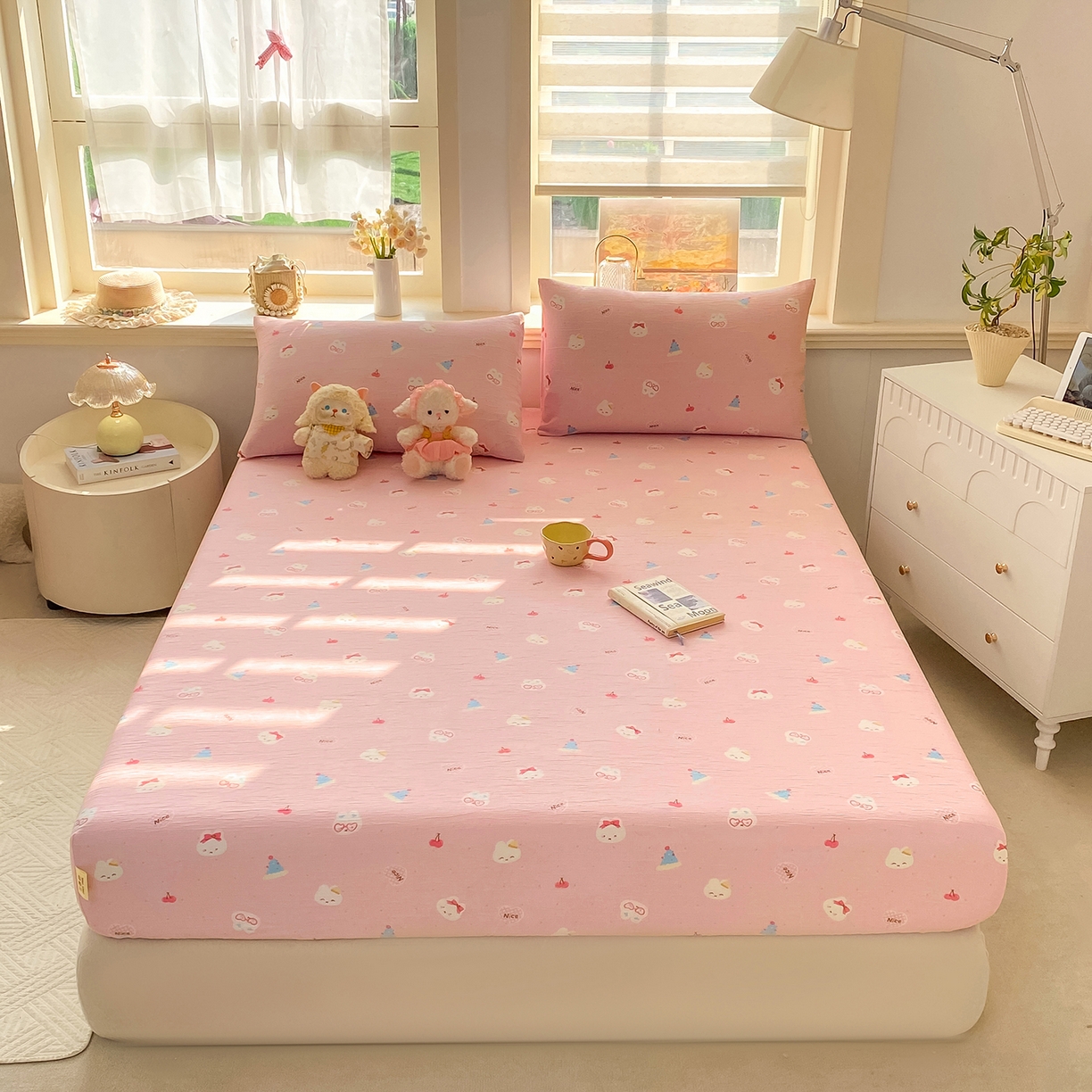 91家纺网 家纺一手货源 找家纺 眠势力 2026新款皱皱三层纱床笠三件套云朵床罩单件床垫保护套四季款 米菲小兔【三层皱皱纱床笠】