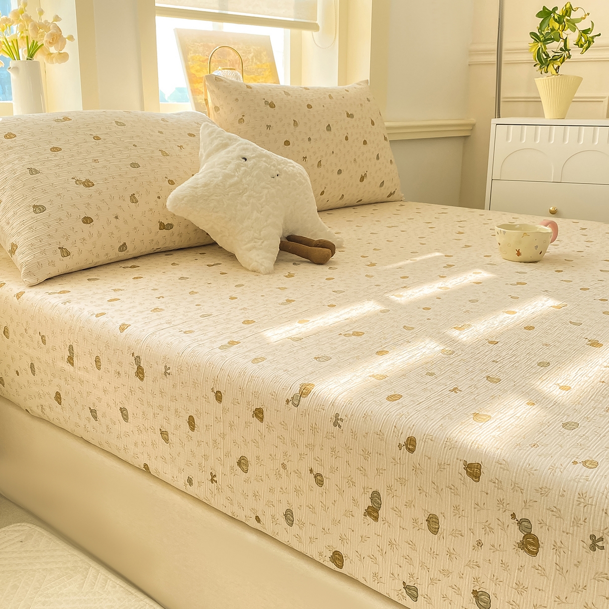 91家纺网 家纺一手货源 找家纺 眠势力 2026新款皱皱三层纱床笠三件套云朵床罩单件床垫保护套四季款 南瓜派【三层皱皱纱床笠】