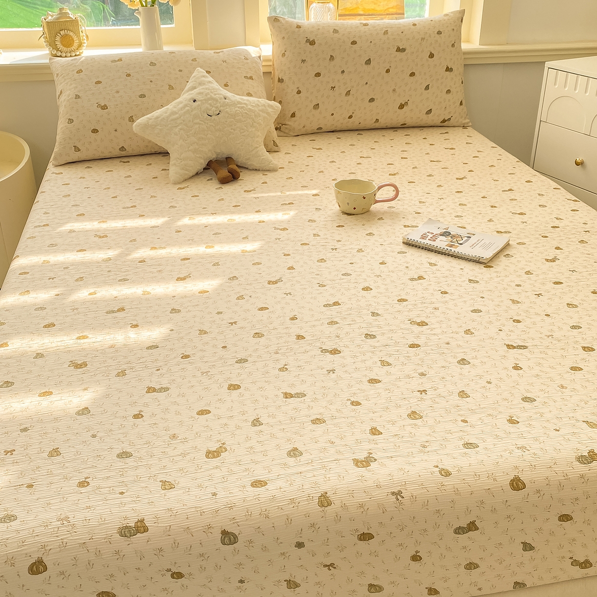 91家纺网 家纺一手货源 找家纺 眠势力 2026新款皱皱三层纱床笠三件套云朵床罩单件床垫保护套四季款 南瓜派【三层皱皱纱床笠】