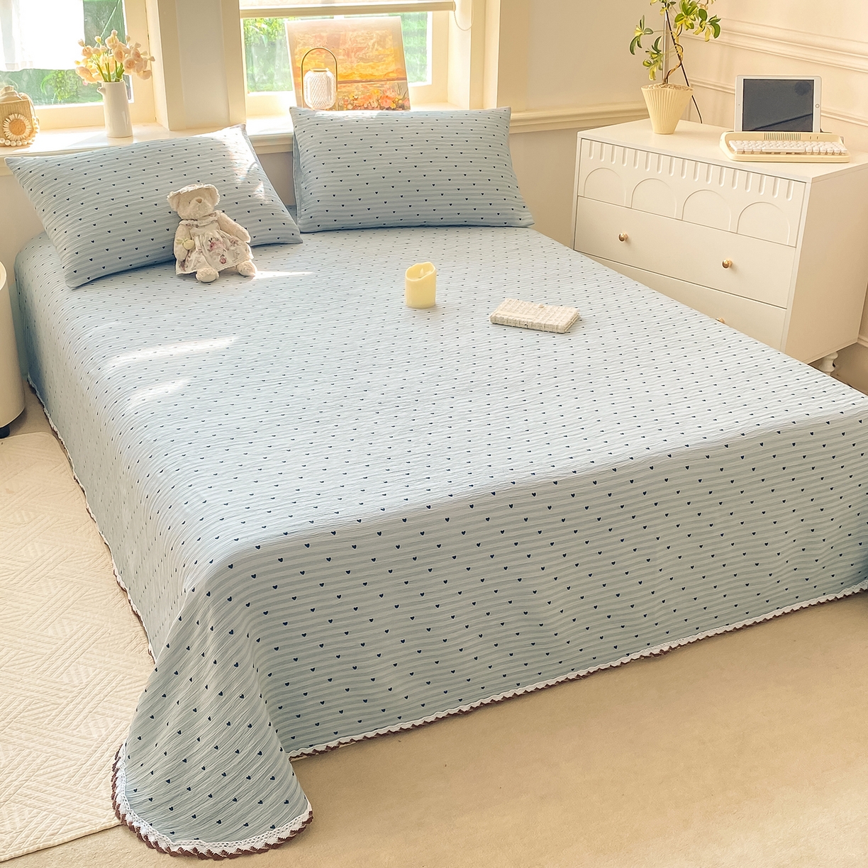 91家纺网 家纺一手货源 找家纺 眠势力 2026新款皱皱三层纱床单三件套云朵学生宿舍床单花边款四季通用 爱心雨【三层皱皱纱花边床单】