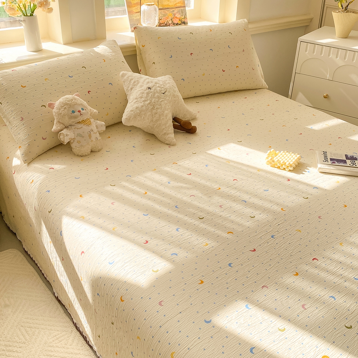 91家纺网 家纺一手货源 找家纺 眠势力 2026新款皱皱三层纱床单三件套云朵学生宿舍床单花边款四季通用 星星月亮【三层皱皱纱花边床单】