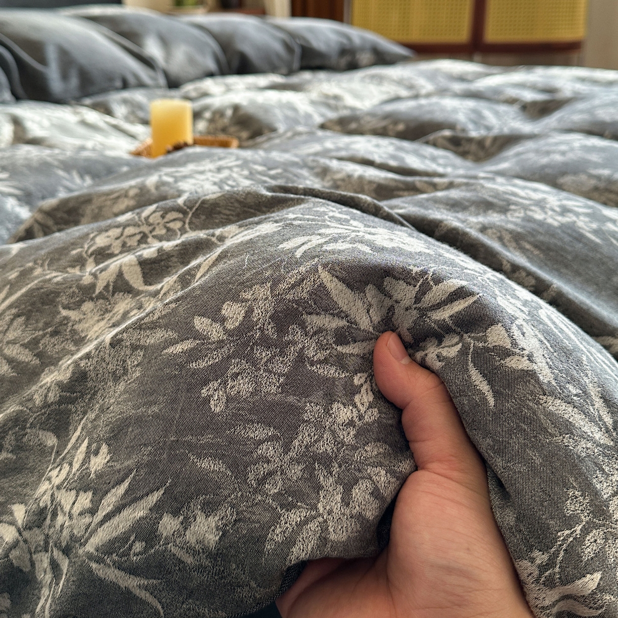 91家纺网 家纺一手货源 找家纺 米菲 2026新款全棉色织提花四件套 花絮