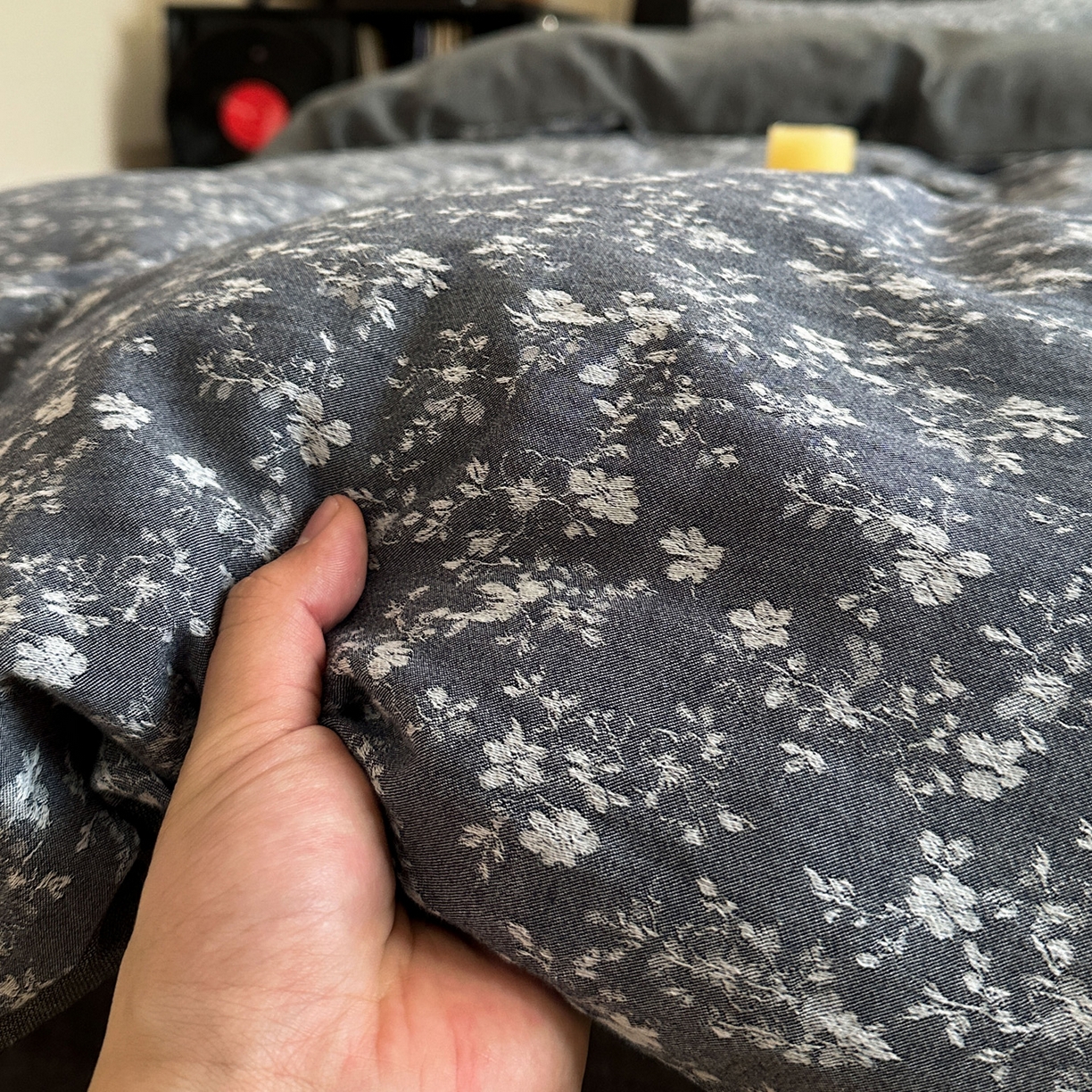 91家纺网 家纺一手货源 找家纺 米菲 2026新款全棉色织提花四件套 蜜语-牛仔蓝