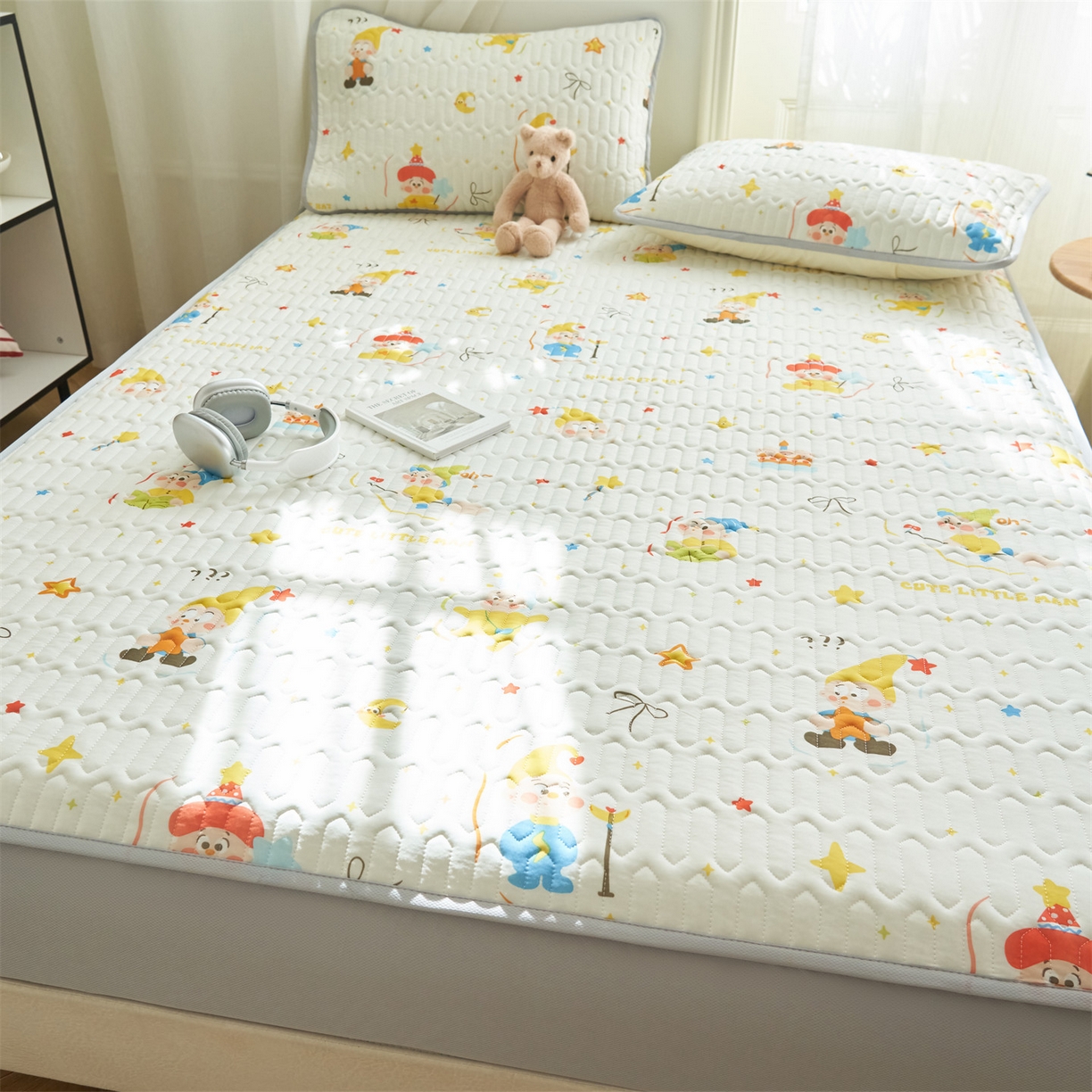 91家纺网 家纺一手货源 找家纺 恒爱家纺 2026新款A类凉感丝夏被床笠系列三件套四件套 波特米