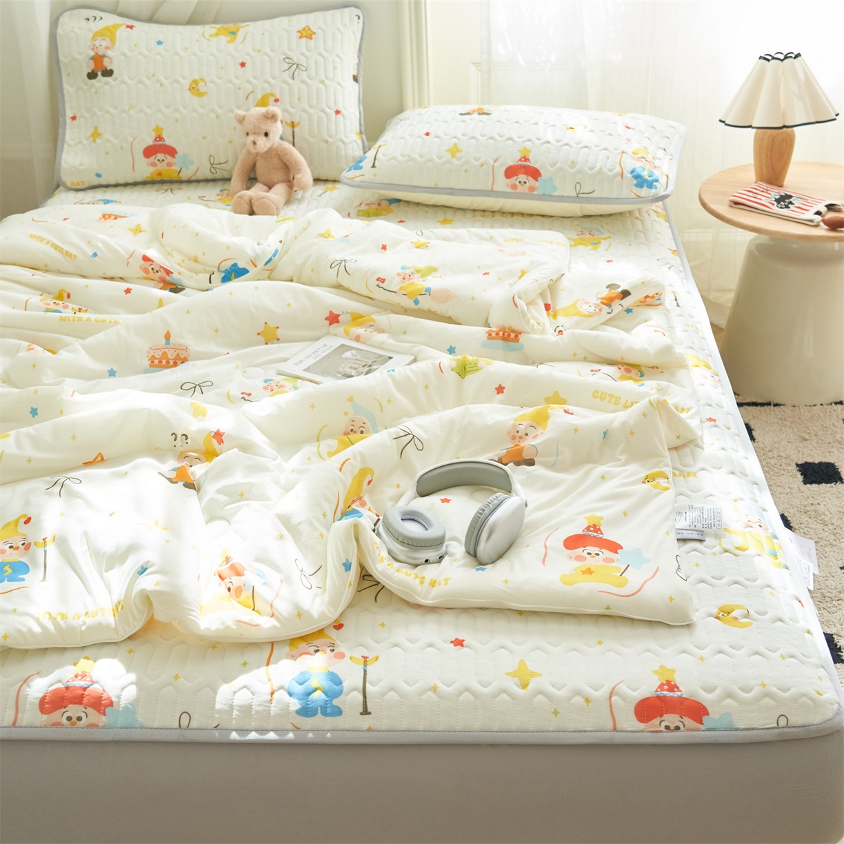 91家纺网 家纺一手货源 找家纺 恒爱家纺 2026新款A类凉感丝夏被床笠系列三件套四件套 波特米