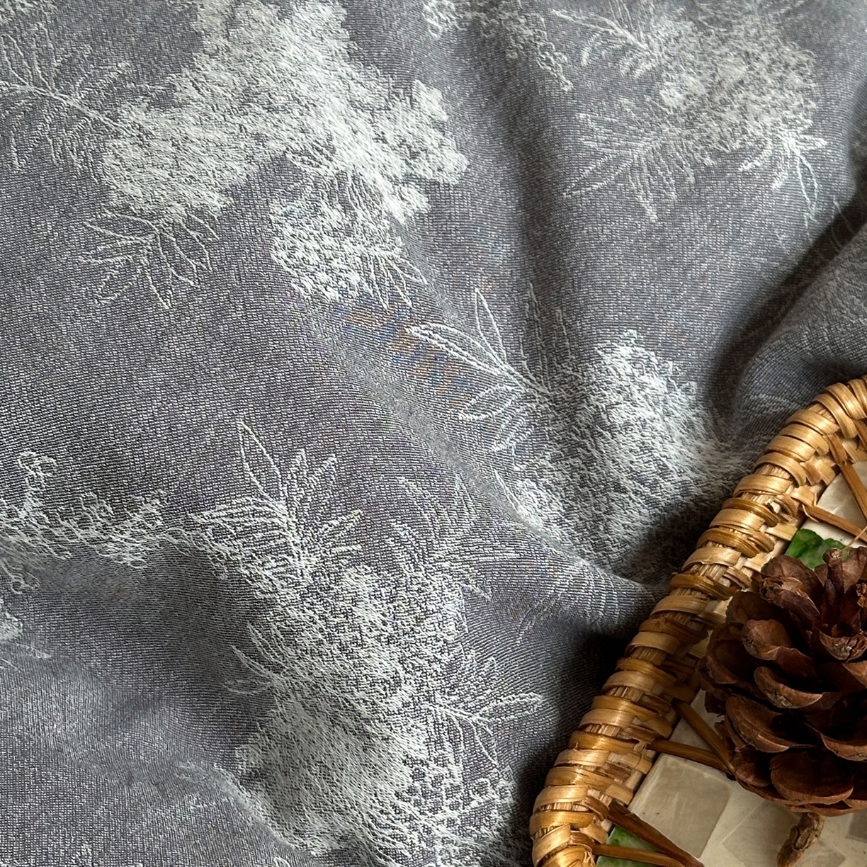 91家纺网 家纺一手货源 找家纺 米菲 2026新款全棉色织提花四件套 叶伴-浅灰