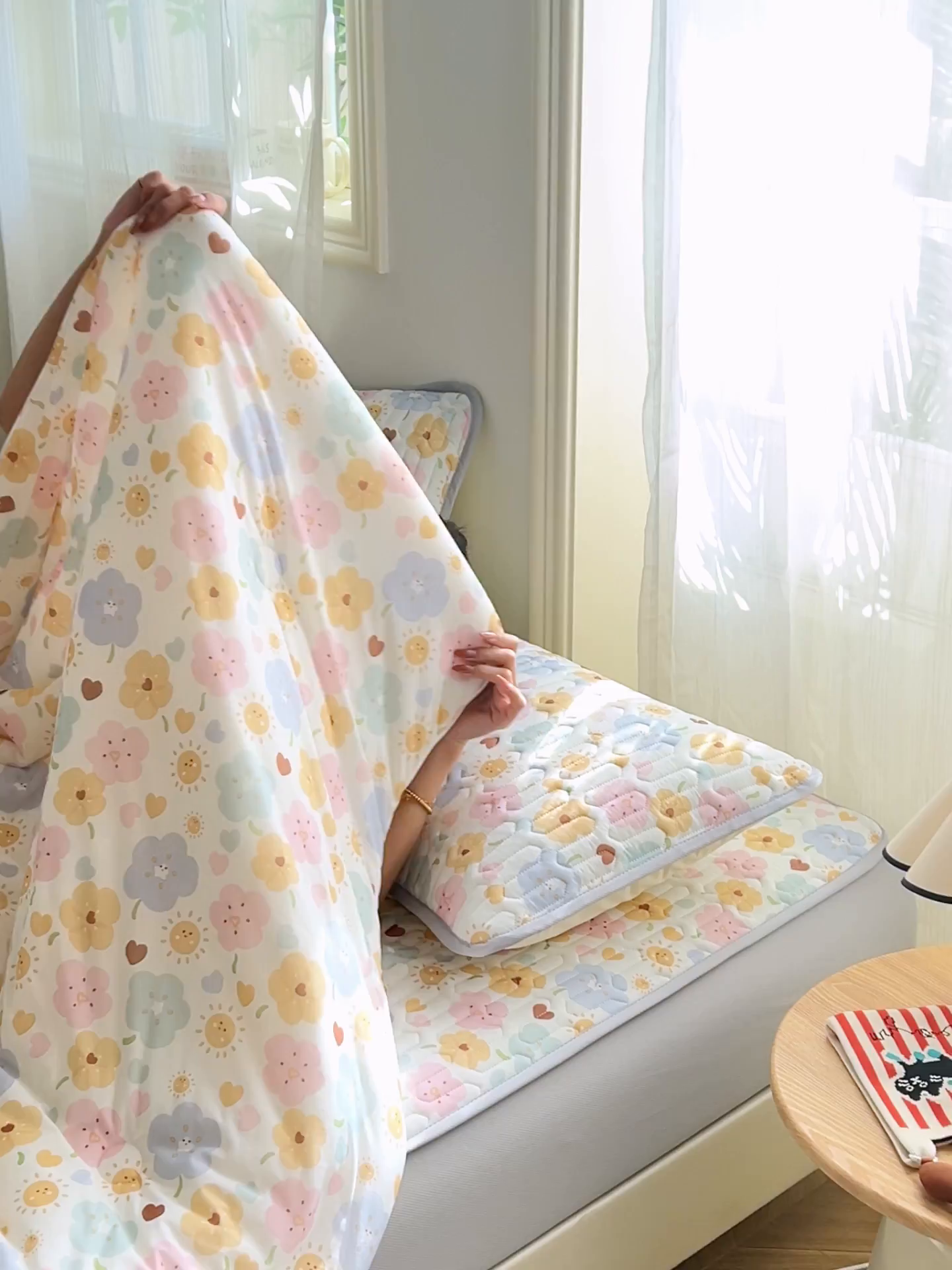 91家纺网 家纺一手货源 找家纺 恒爱家纺 2026新款A类凉感丝夏被床笠系列三件套四件套 花之语