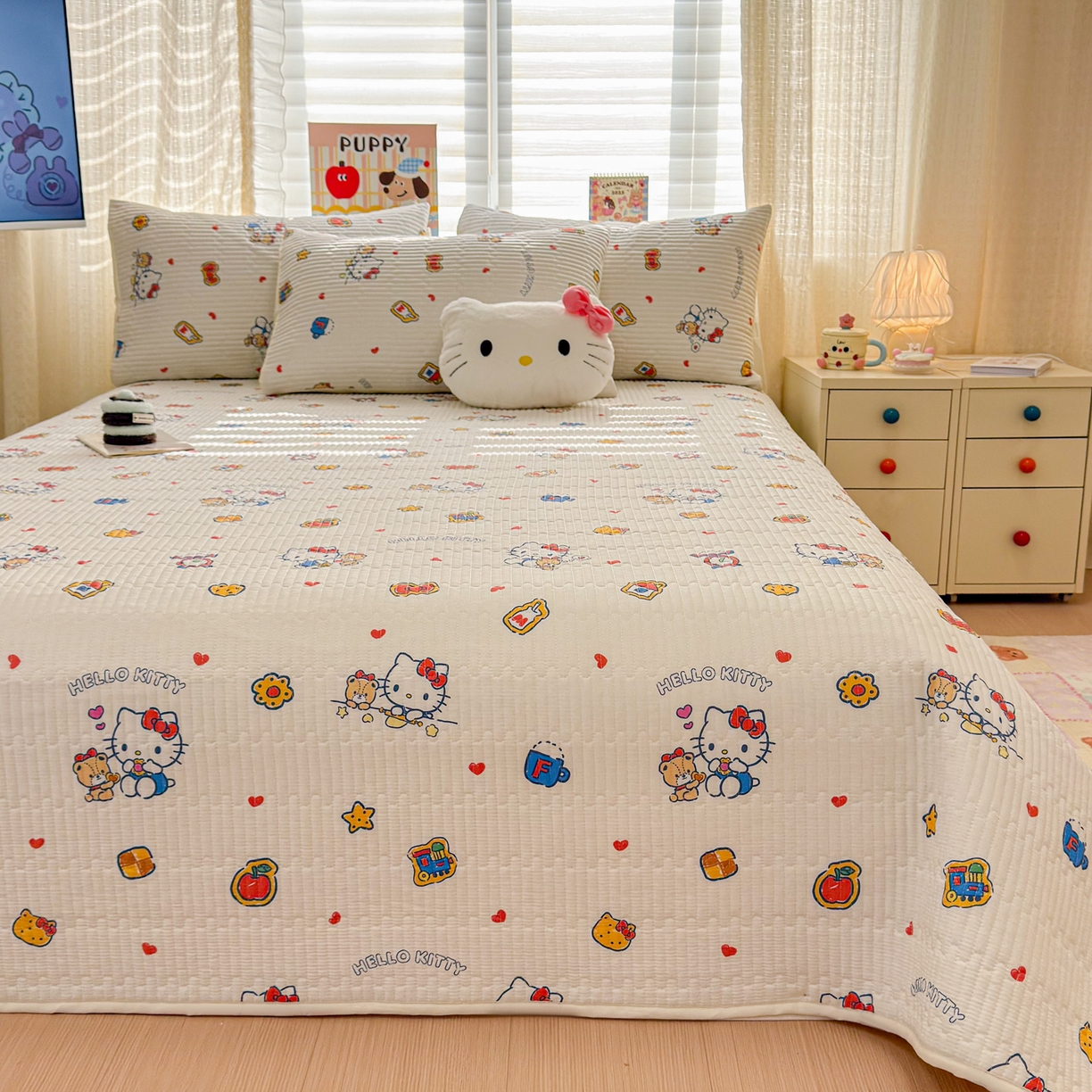 91家纺网 家纺一手货源 找家纺 妮可 2026新款Sanrio三丽鸥正版授权A类全棉夹棉多功能床垫-床盖 苹果KT