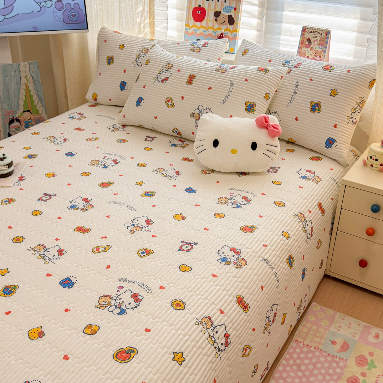 91家纺网 家纺一手货源 找家纺 妮可 2026新款Sanrio三丽鸥正版授权A类全棉夹棉多功能床垫-床盖 苹果KT