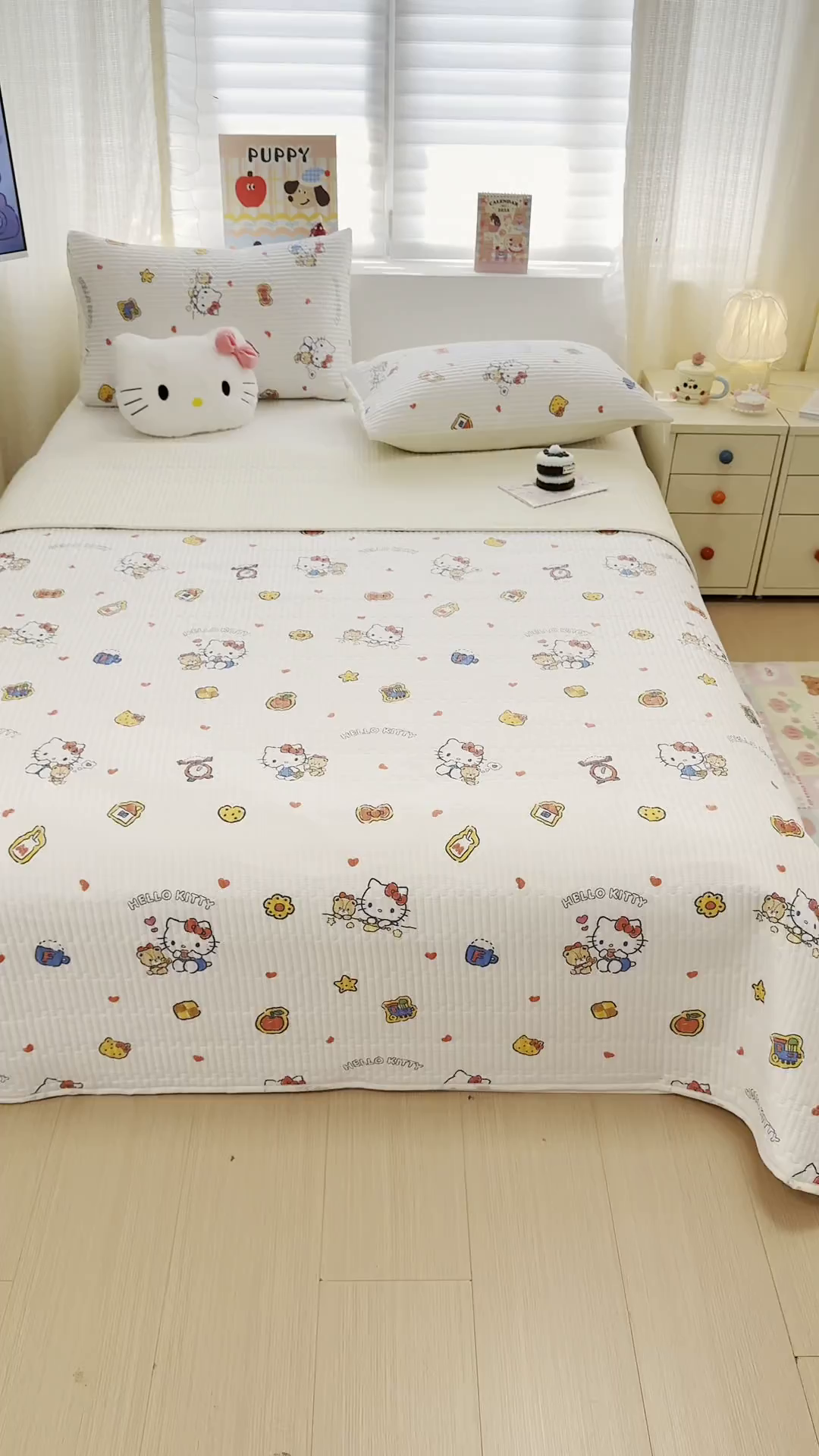 91家纺网 家纺一手货源 找家纺 妮可 2026新款Sanrio三丽鸥正版授权A类全棉夹棉多功能床垫-床盖 苹果KT