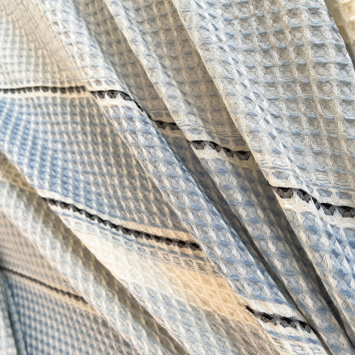 91家纺网 家纺一手货源 找家纺 （总）炫拼家纺 2026新款A类全棉色织华夫格卡通毛巾绣B版40支纯棉水洗棉四件套-乐邦系列