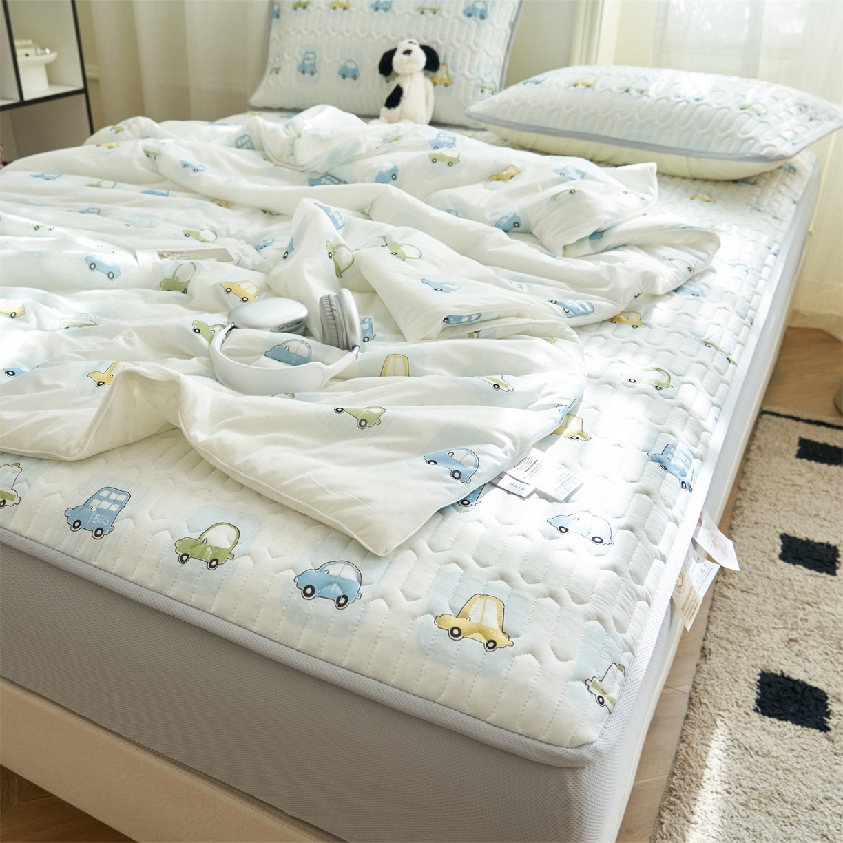 91家纺网 家纺一手货源 找家纺 恒爱家纺 2026新款A类凉感丝夏被床笠系列三件套四件套 汽车世界