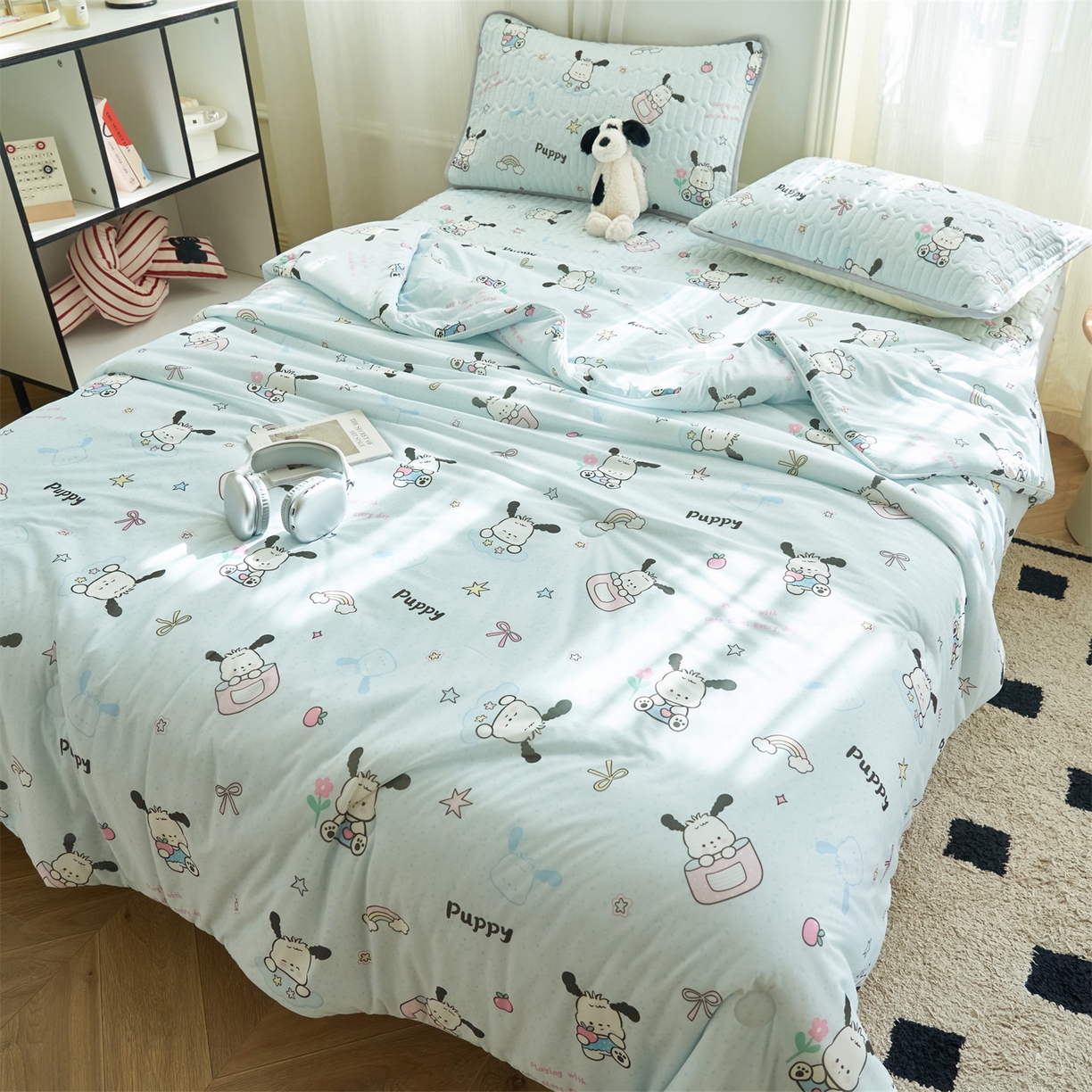 91家纺网 家纺一手货源 找家纺 恒爱家纺 2026新款A类凉感丝夏被床笠系列三件套四件套 恰恰狗