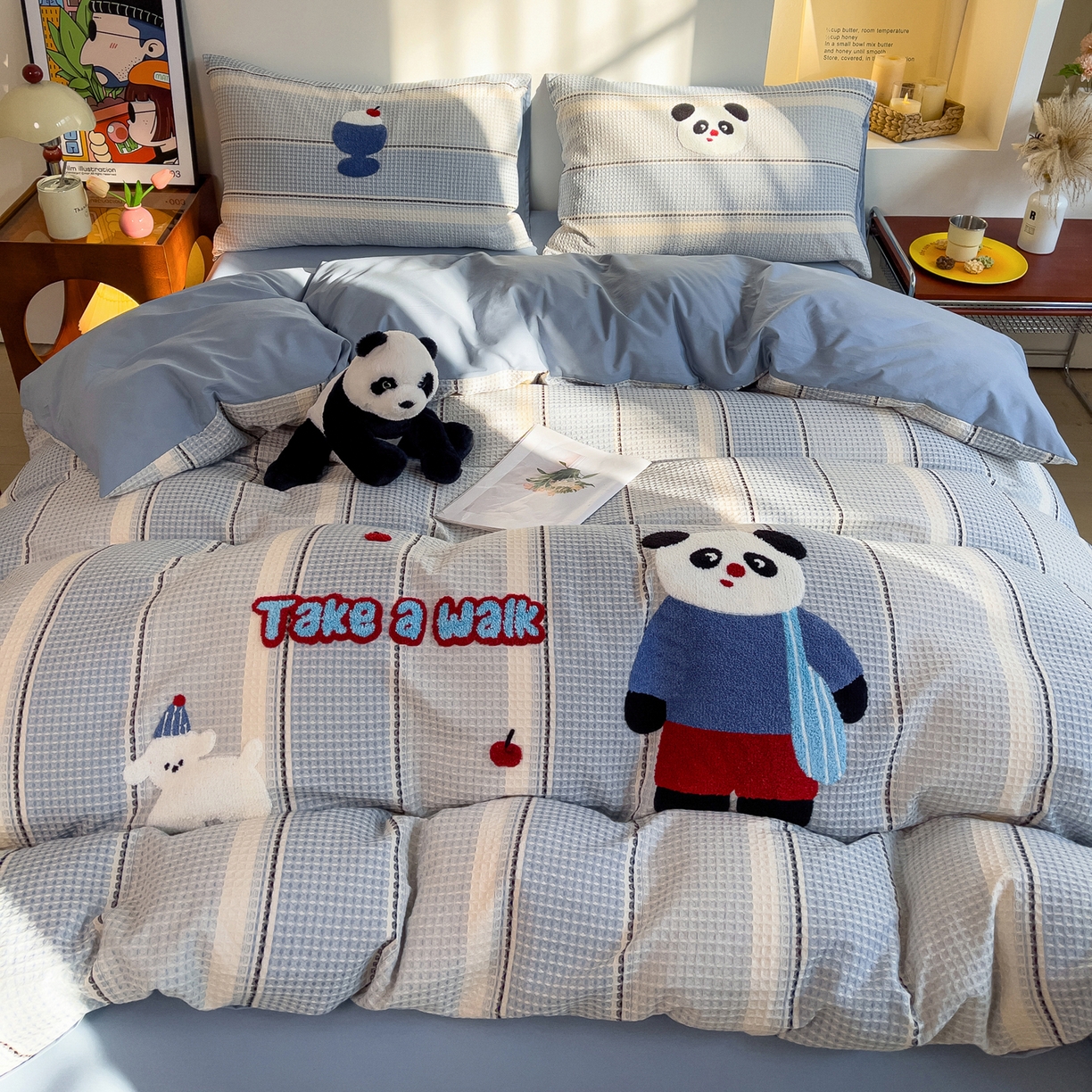 91家纺网 家纺一手货源 找家纺 炫拼家纺 2026新款A类全棉色织华夫格卡通毛巾绣B版40支纯棉水洗棉四件套-乐邦系列 乐邦-休闲熊猫