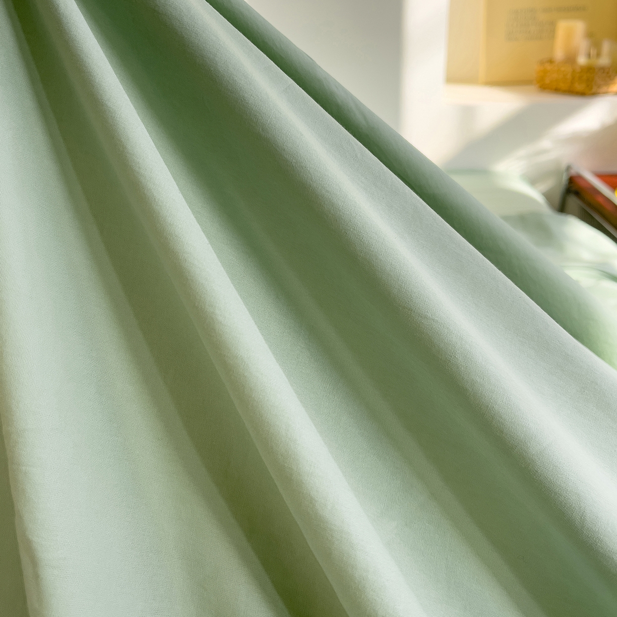 91家纺网 家纺一手货源 找家纺 炫拼家纺 2026新款A类全棉色织华夫格卡通毛巾绣B版40支纯棉水洗棉四件套-乐邦系列 乐邦-汉堡狗