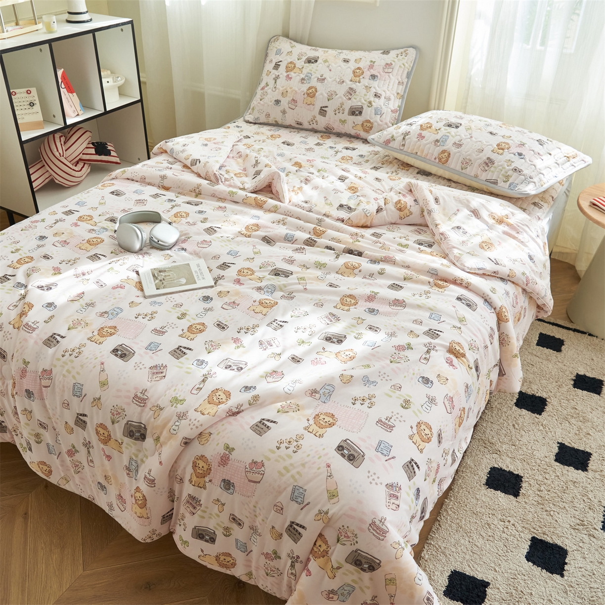 91家纺网 家纺一手货源 找家纺 恒爱家纺 2026新款A类凉感丝夏被床笠系列三件套四件套 王者派对