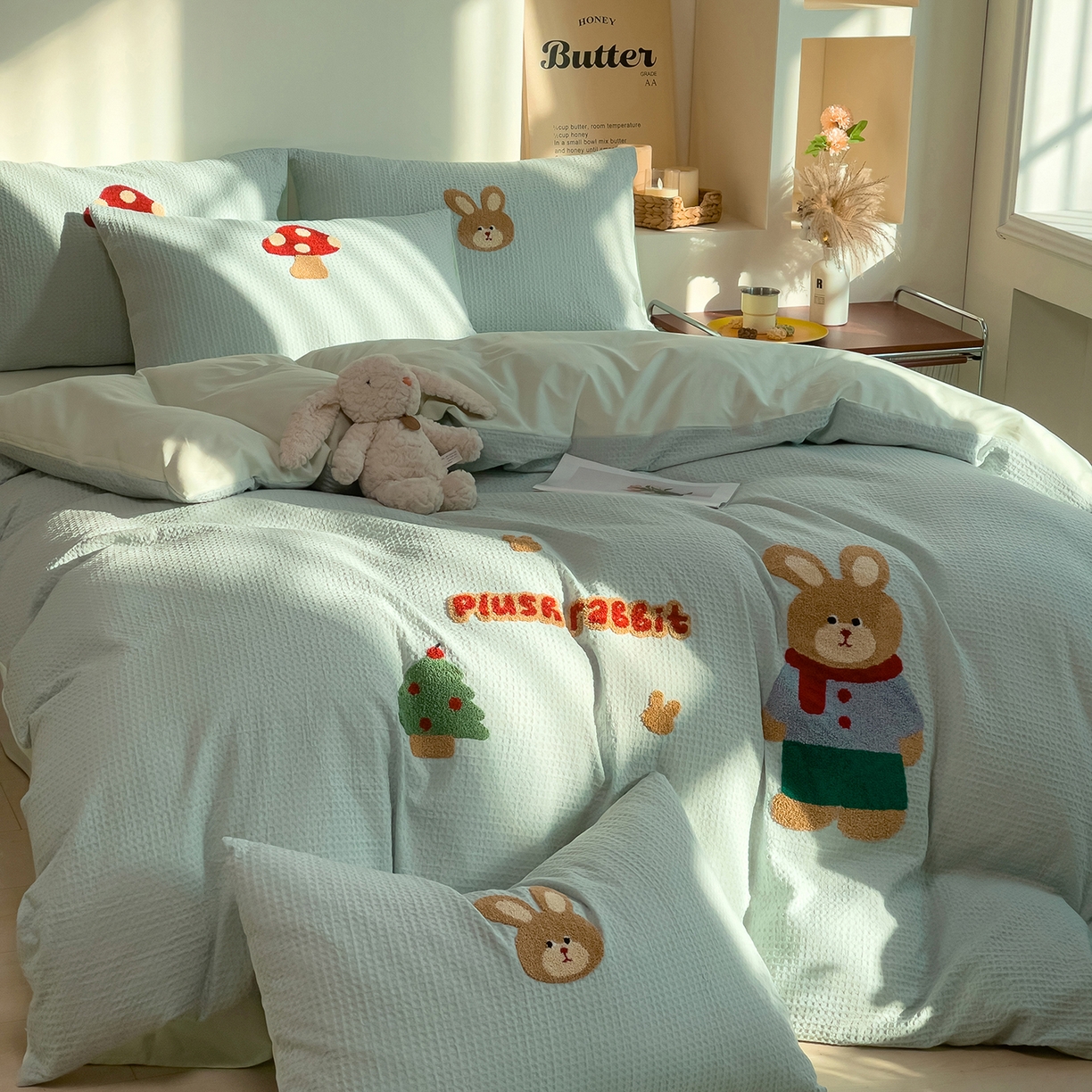 91家纺网 家纺一手货源 找家纺 炫拼家纺 2026新款A类全棉色织华夫格卡通毛巾绣B版40支纯棉水洗棉四件套-乐邦系列 乐邦-米乐兔