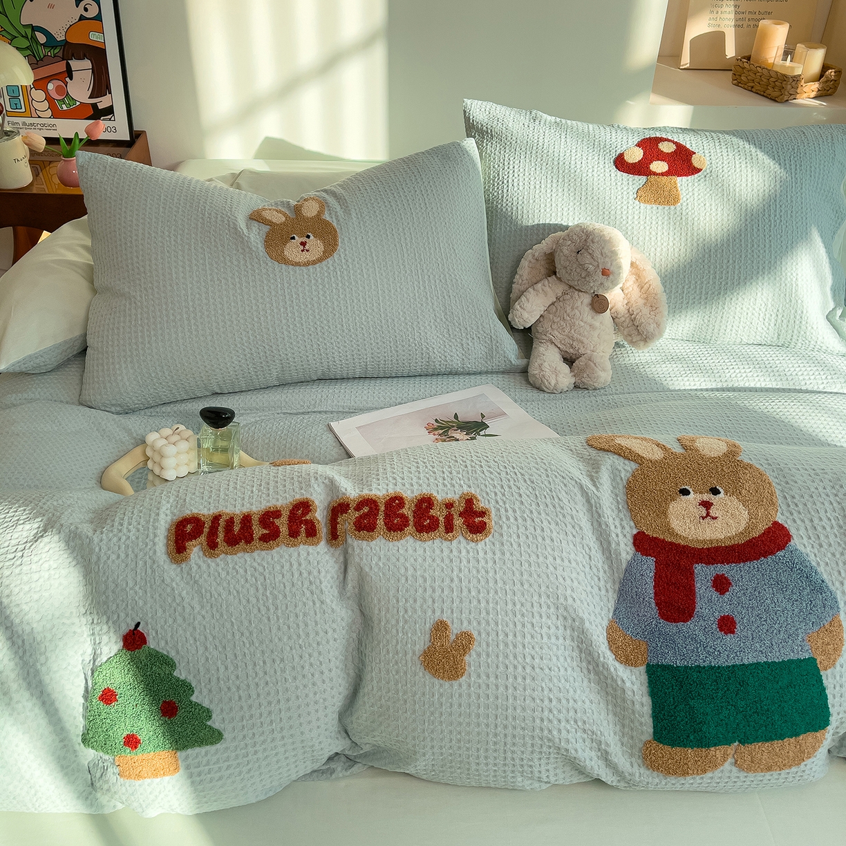 91家纺网 家纺一手货源 找家纺 炫拼家纺 2026新款A类全棉色织华夫格卡通毛巾绣B版40支纯棉水洗棉四件套-乐邦系列 乐邦-米乐兔