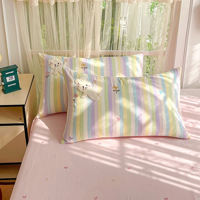 91家纺网 家纺一手货源 找家纺 暖意家纺 2026新款全棉贴布绣云朵兔夏被系列 云朵兔 粉