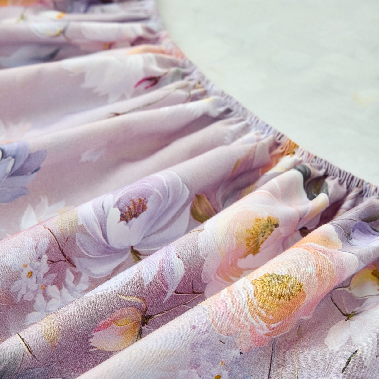 91家纺网 家纺一手货源 找家纺 元元家居（元元被业） 2026新款全棉13372套件及单品【印花款】-单床笠 花漾紫