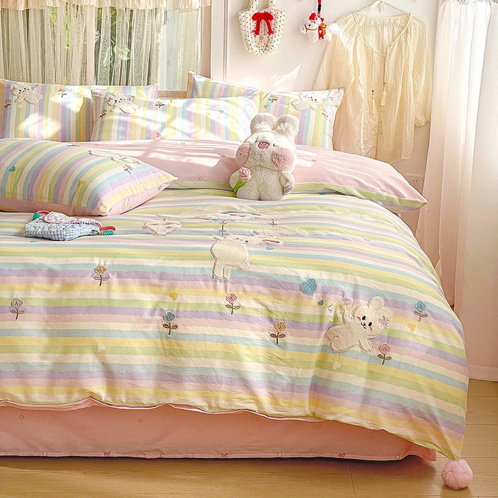 91家纺网 家纺一手货源 找家纺 （总）暖意家纺 2026新款全棉纯棉贴布绣云朵兔三四件套系列