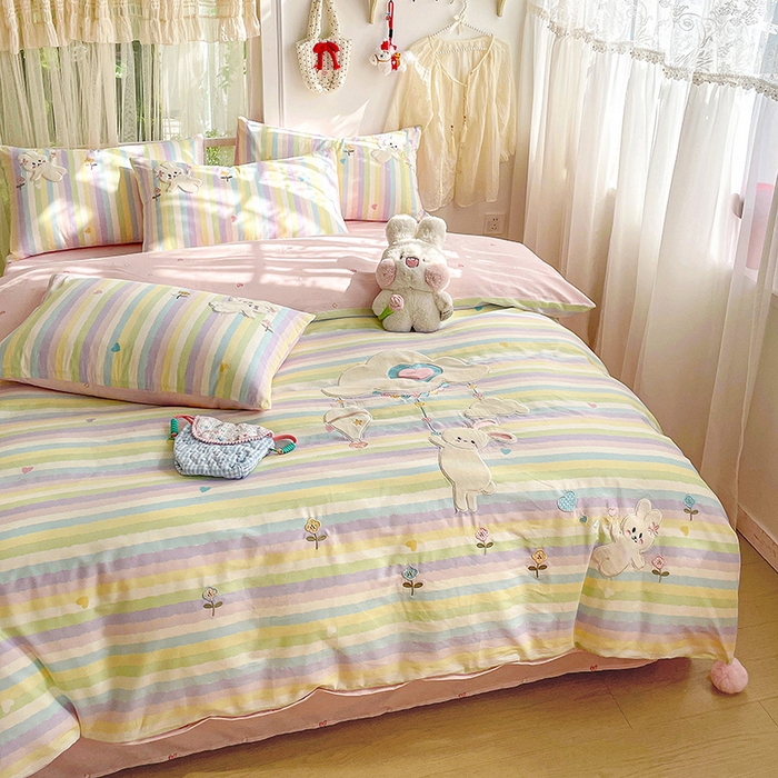 91家纺网 家纺一手货源 找家纺 暖意家纺 2026新款全棉贴布绣云朵兔四件套系列 云朵兔 粉