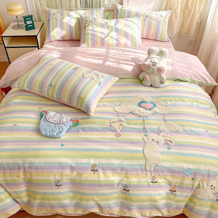 91家纺网 家纺一手货源 找家纺 （总）暖意家纺 2026新款全棉纯棉贴布绣云朵兔三四件套系列