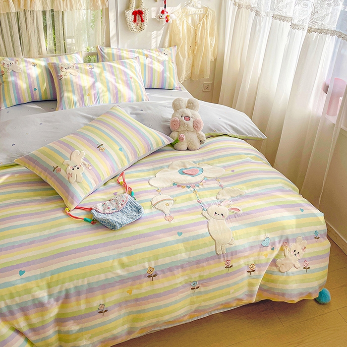 91家纺网 家纺一手货源 找家纺 暖意家纺 2026新款全棉贴布绣云朵兔四件套系列 云朵兔 蓝