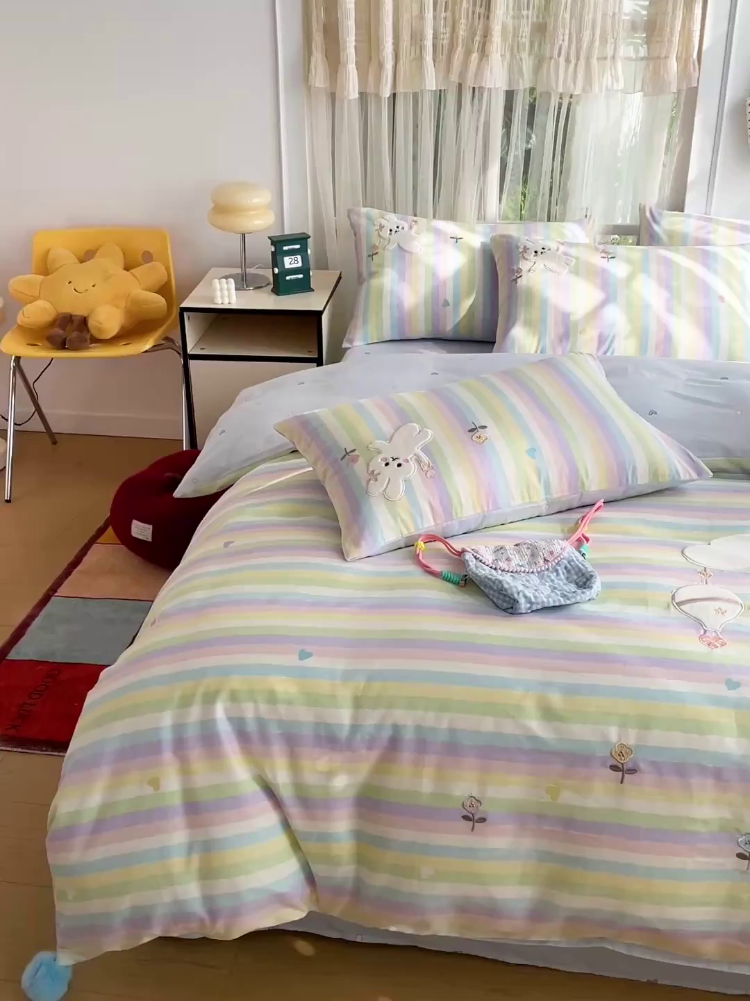 91家纺网 家纺一手货源 找家纺 暖意家纺 2026新款全棉贴布绣云朵兔四件套系列 云朵兔 蓝