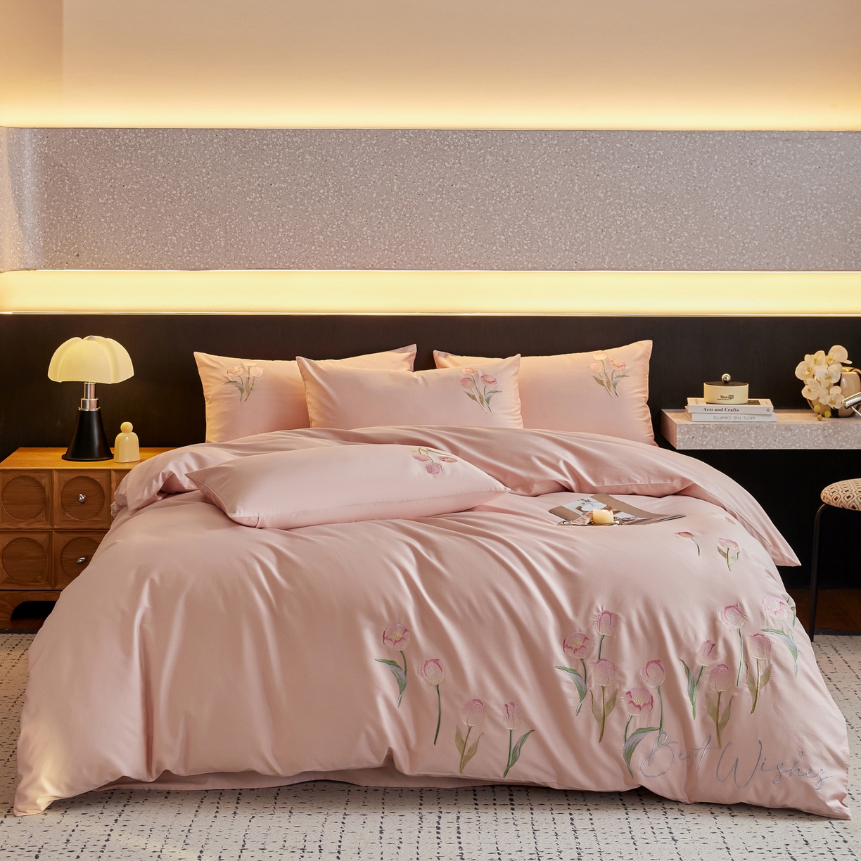 91家纺网 家纺一手货源 找家纺 爱缦 2026新款100S全棉CR工艺极简轻奢刺绣四件套-花海郁金系列风格二（券后控价：标准288，大号308） 花海郁金-粉色