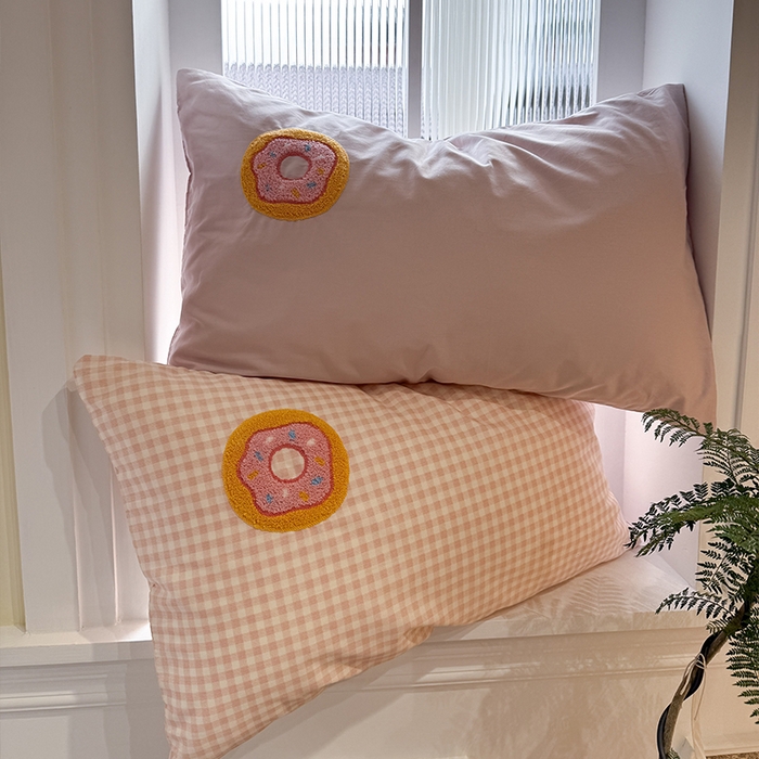 91家纺网 家纺一手货源 找家纺 欣宜家纺 2026新款全棉纯棉卡通毛巾绣四件套床上用品套件 甜甜圈小狗