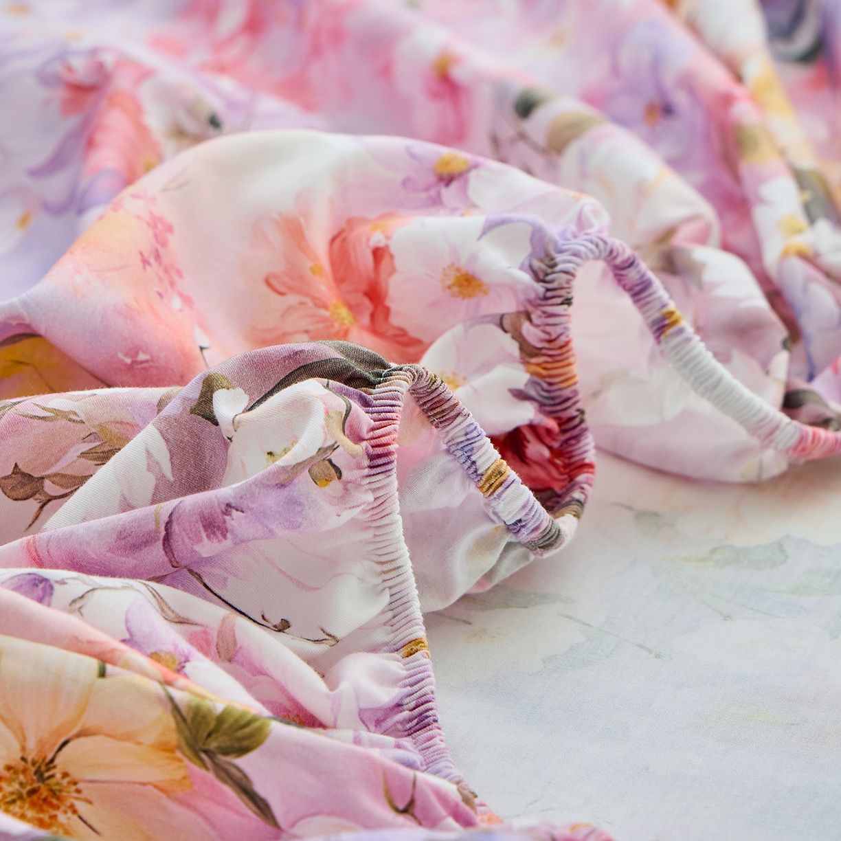 91家纺网 家纺一手货源 找家纺 元元家居（元元被业） 2026新款全棉13372套件及单品【印花款】-单床笠 闪亮