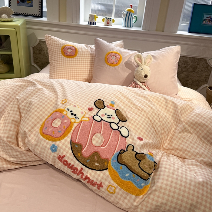 欣宜家纺 2026新款全棉纯棉卡通毛巾绣四件套床上用品套件 甜甜圈小狗