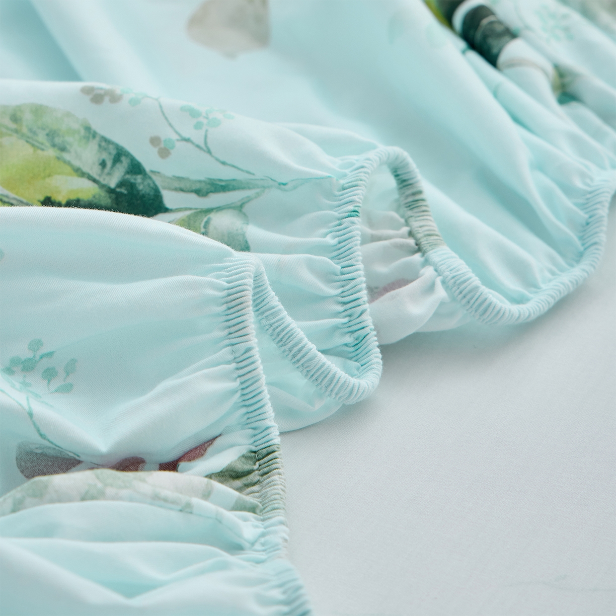 91家纺网 家纺一手货源 找家纺 元元家居（元元被业） 2026新款全棉13372套件及单品【印花款】-单床笠 有枝