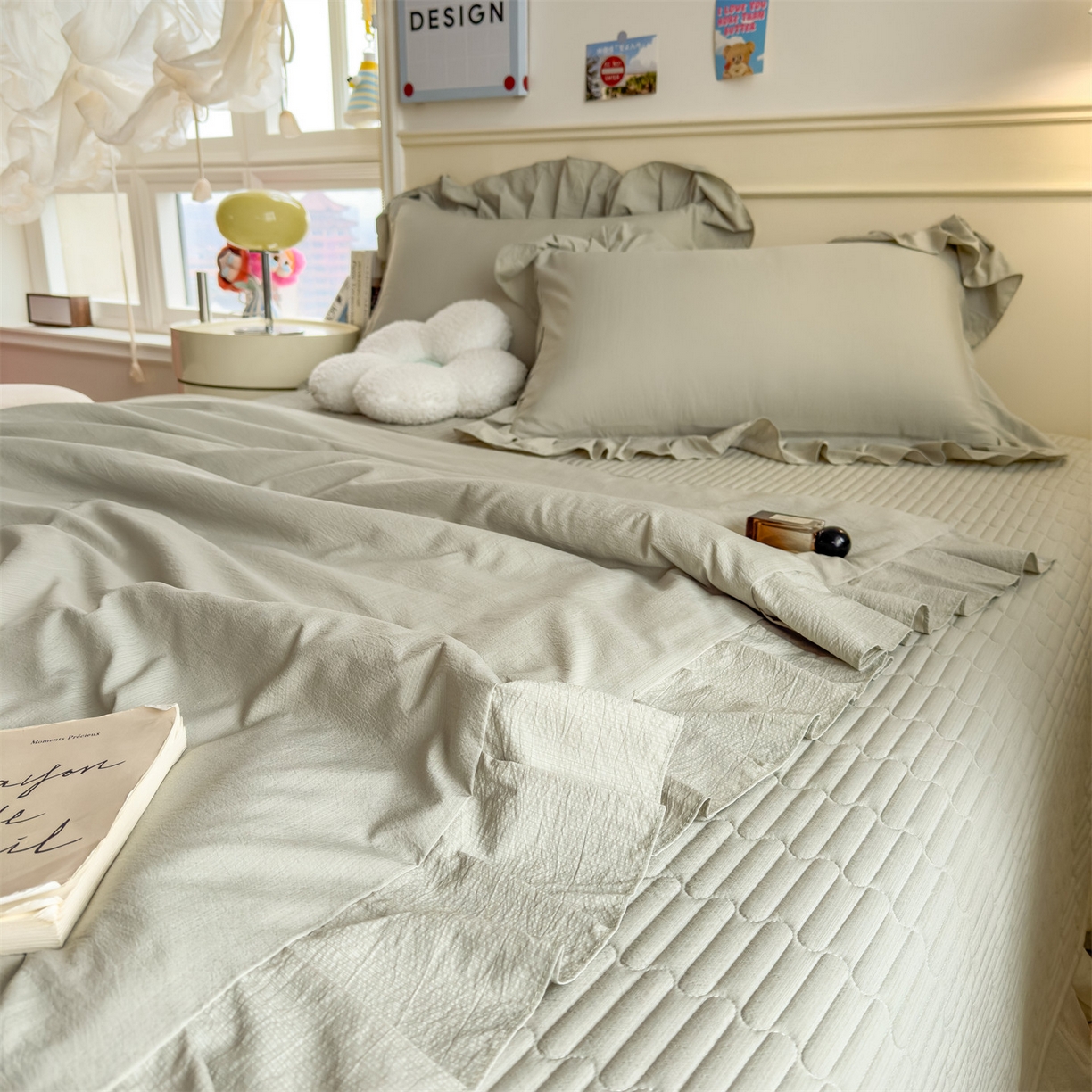 91家纺网 家纺一手货源 找家纺 兄弟坊 2026新款韩版凉感皱皱绵花边夏被床盖四件套 凉感皱皱绵-橄榄绿