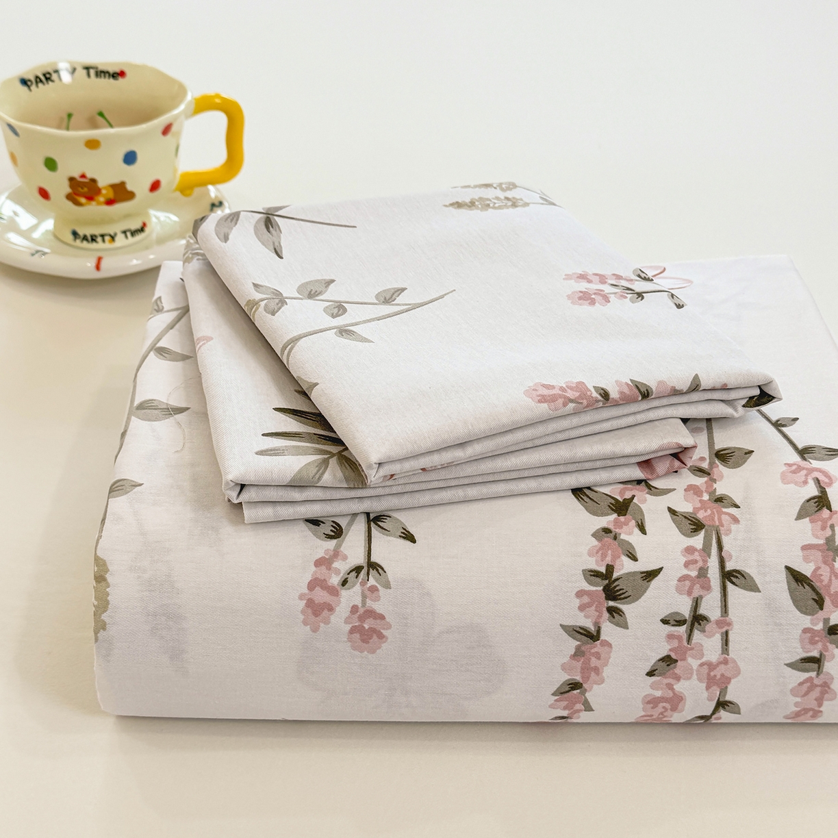 91家纺网 家纺一手货源 找家纺 壹贝家纺 2026新款全棉喷气印花床单系列 陌上花开