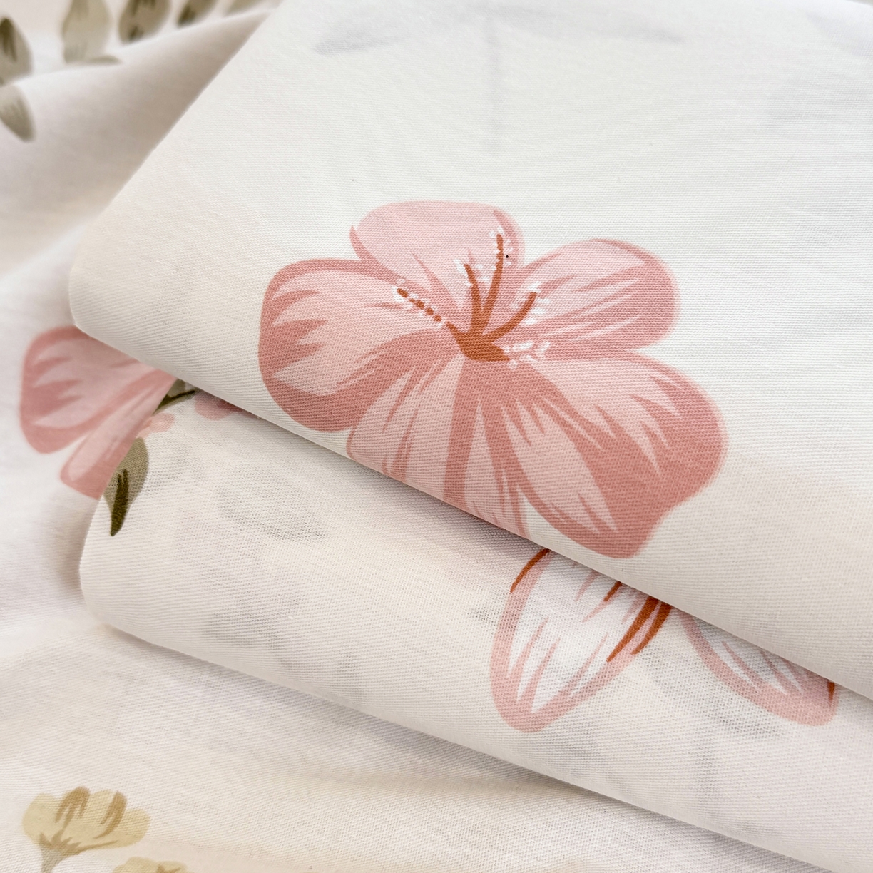 91家纺网 家纺一手货源 找家纺 壹贝家纺 2026新款全棉喷气印花床单系列 陌上花开