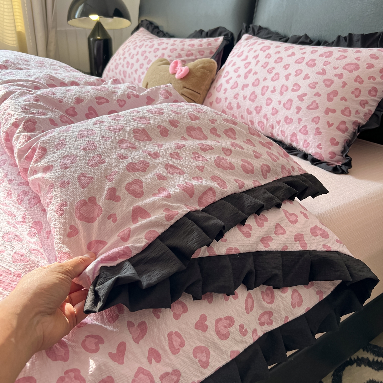 91家纺网 家纺一手货源 找家纺 （总）韩巢家纺 冬季高低床2025款牛奶绒水晶边床垫床护垫学生床褥子宿舍寝室床褥铺底