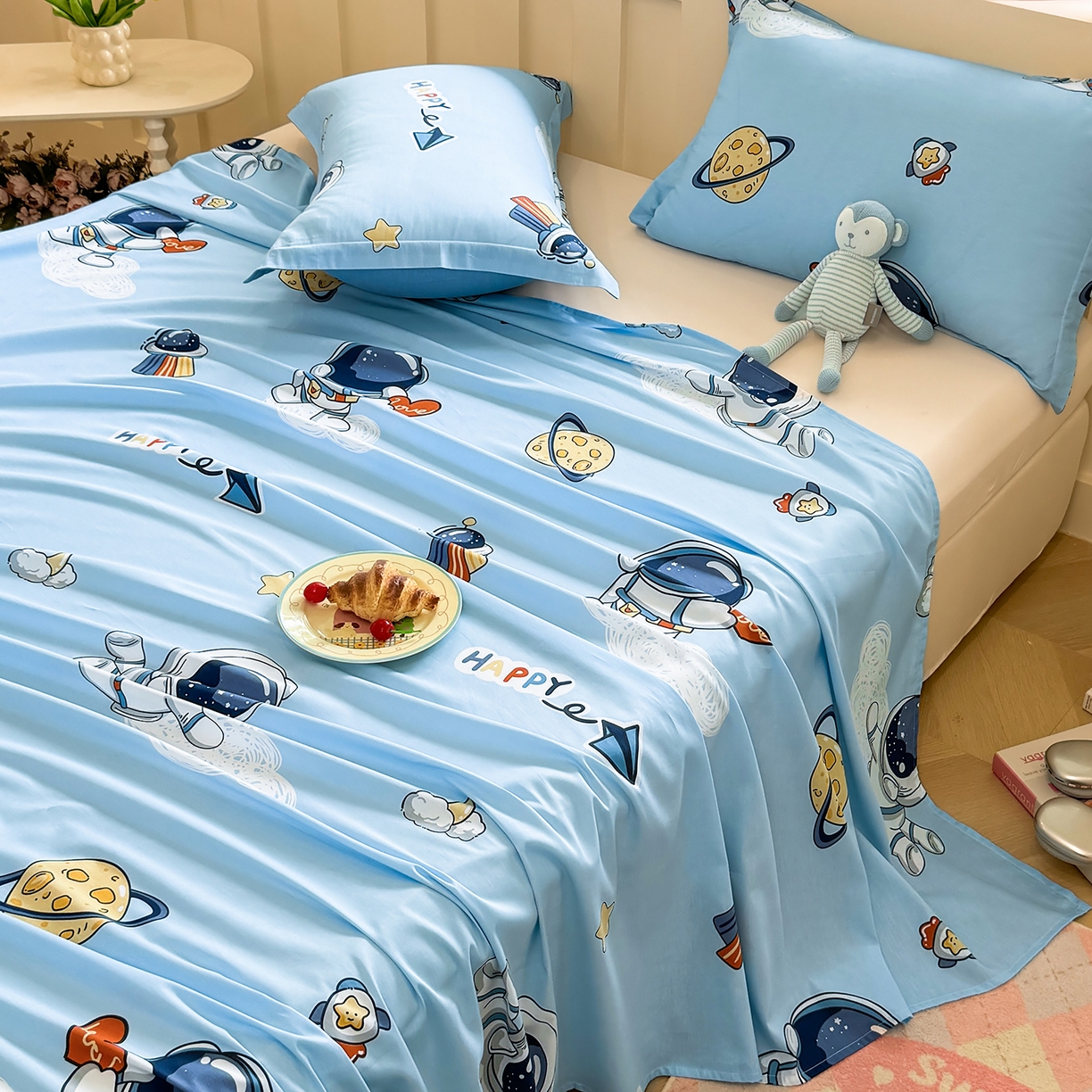 91家纺网 家纺一手货源 找家纺 壹贝家纺 2026新款全棉喷气印花床单系列 太空奇遇