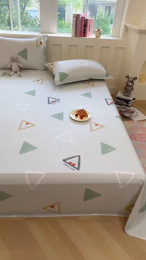 91家纺网 家纺一手货源 找家纺 壹贝家纺 2026新款全棉喷气印花床单系列 小可布丁