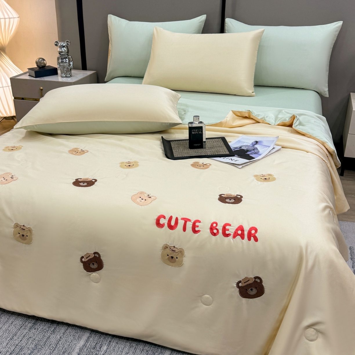 91家纺网 家纺一手货源 找家纺 （总）欢乐季 2026新款A类水洗冰丝满版刺绣夏被夏凉被空调被四件套