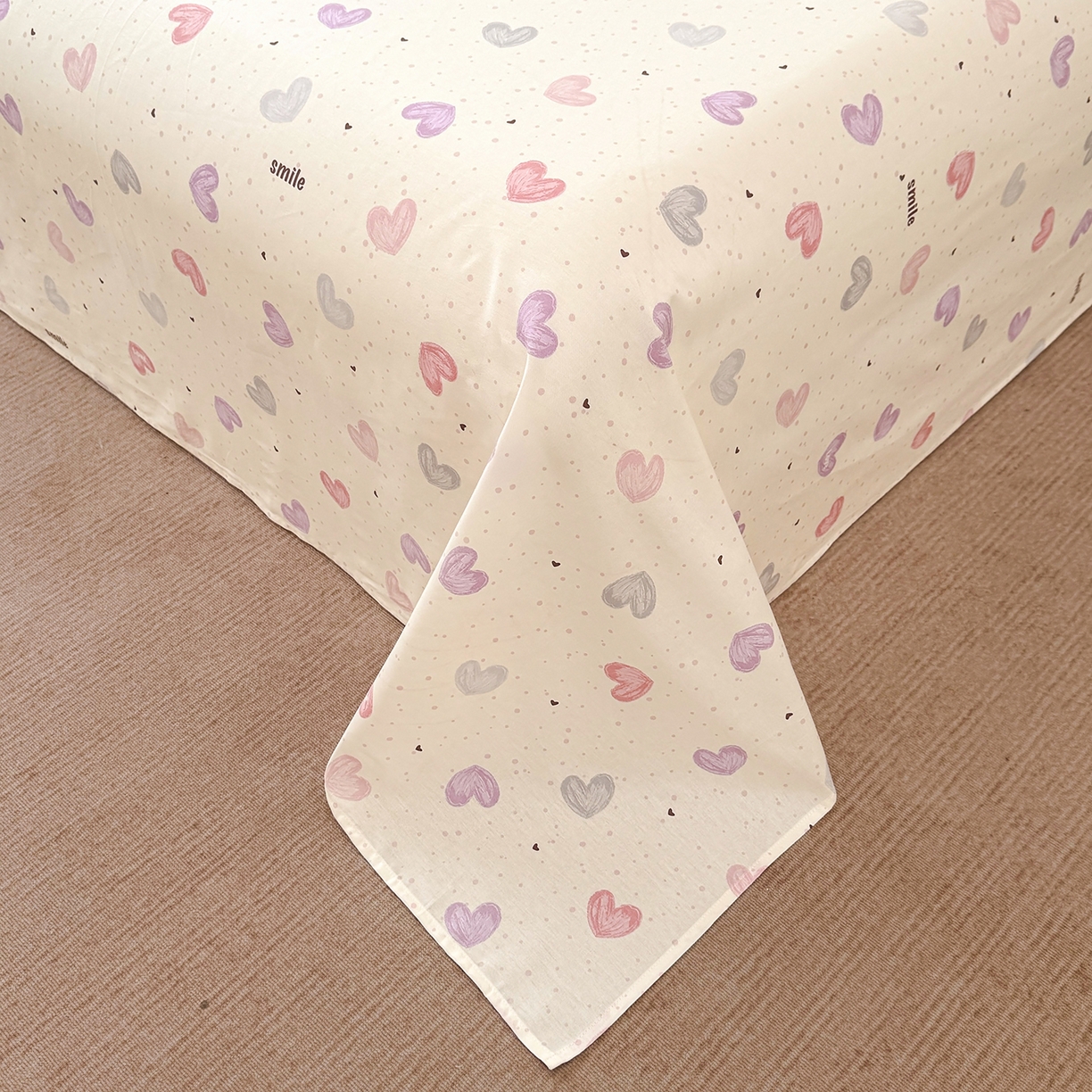 91家纺网 家纺一手货源 找家纺 壹贝家纺 2026新款全棉喷气印花床单系列 心相印