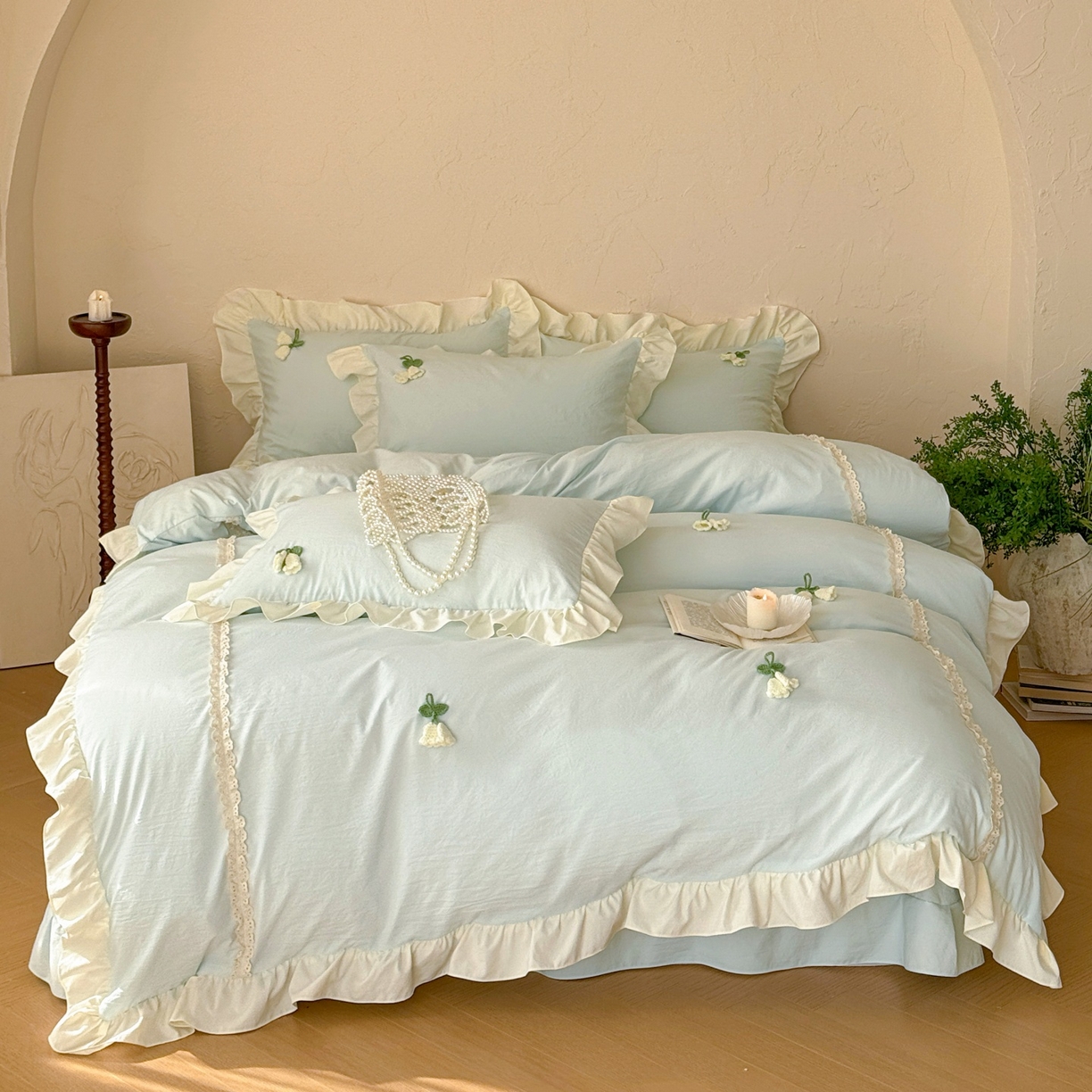 91家纺网 家纺一手货源 找家纺 （总）庭笙 2026新款古法水洗棉感法式立体花韩版花边四件套-铃兰妙语