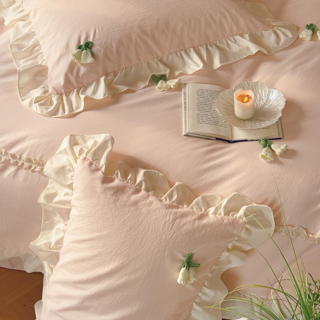 91家纺网 家纺一手货源 找家纺 （总）庭笙 2026新款古法水洗棉感法式立体花韩版花边四件套-铃兰妙语