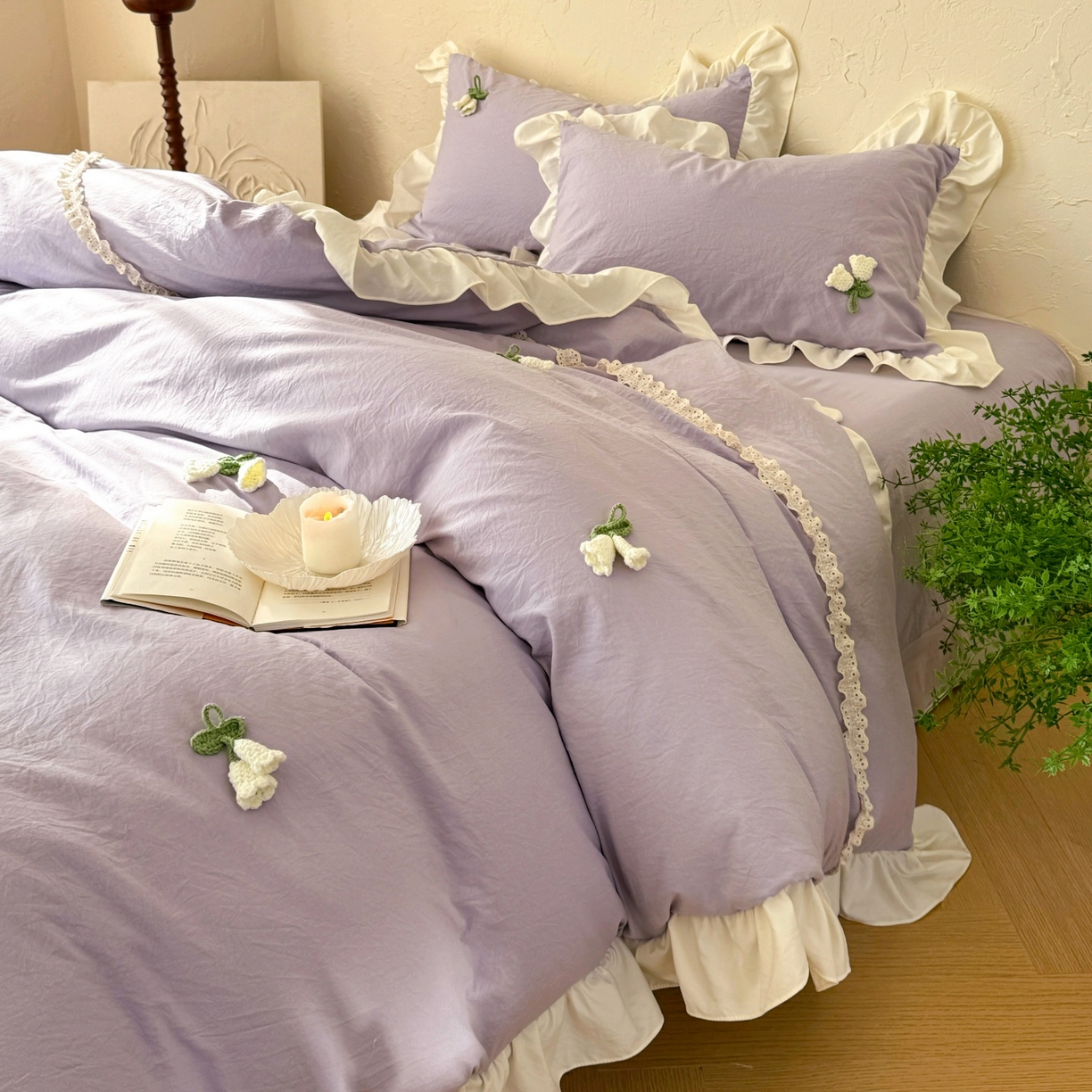 91家纺网 家纺一手货源 找家纺 庭笙 2026新款古法水洗棉感法式立体花韩版花边四件套-铃兰妙语 铃兰妙语-紫
