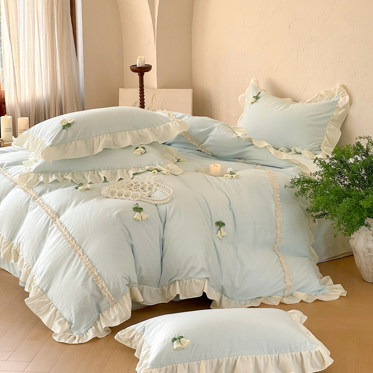 91家纺网 家纺一手货源 找家纺 庭笙 2026新款古法水洗棉感法式立体花韩版花边四件套-铃兰妙语 铃兰妙语-蓝